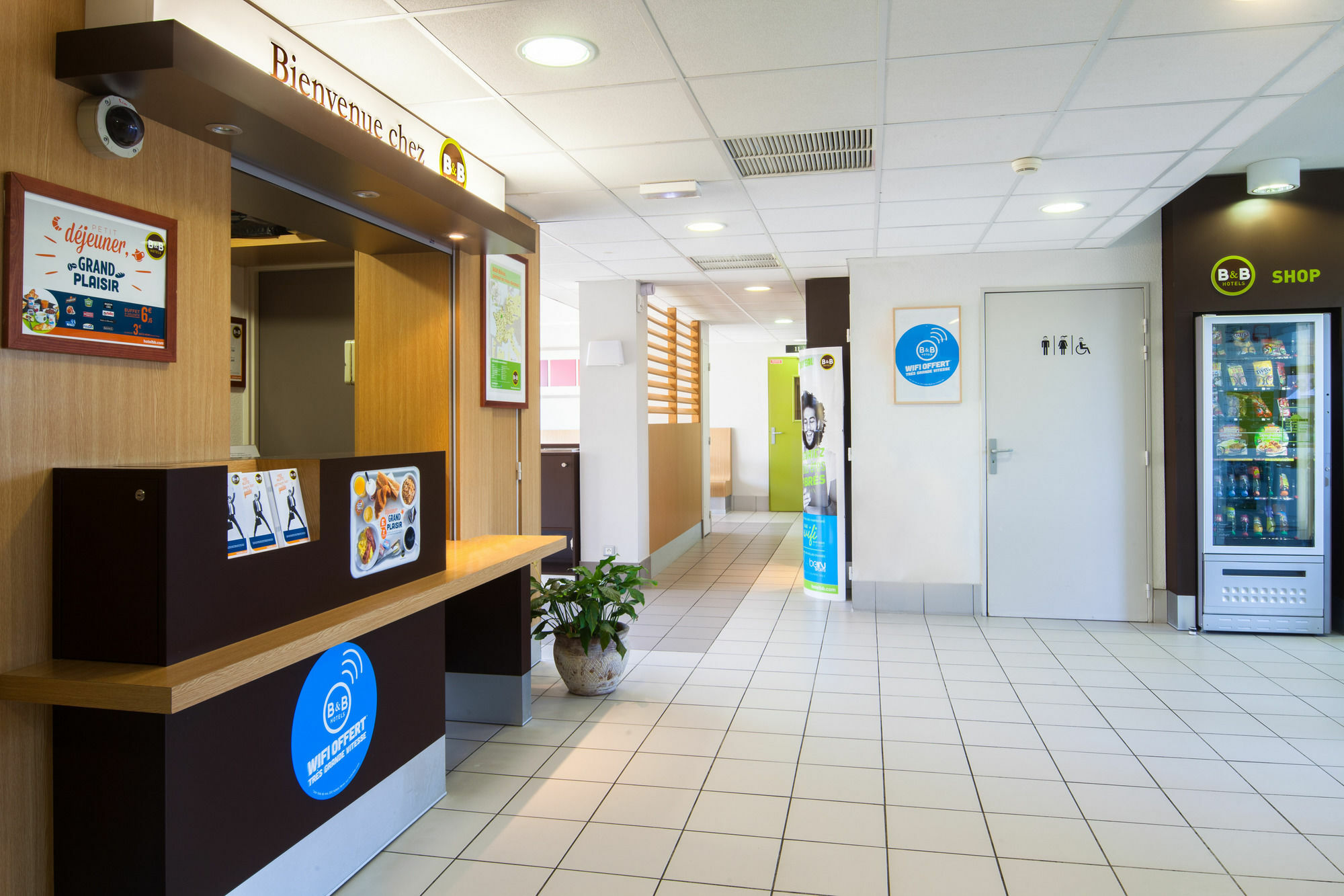 B&B Hotel Evreux Exterior photo